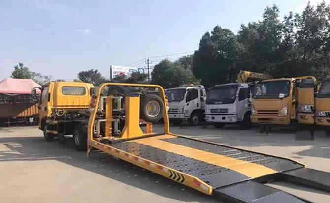 东湖区汽车中途维修案例
